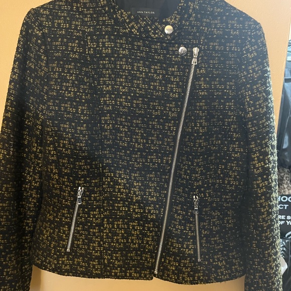 Chic Brand New Ann Taylor Blazer/Jacket - Picture 9 of 12